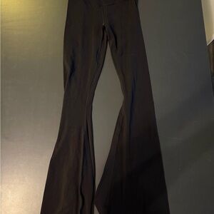 OFFLINE by Aerie High-Rise Flare Leggings – Black